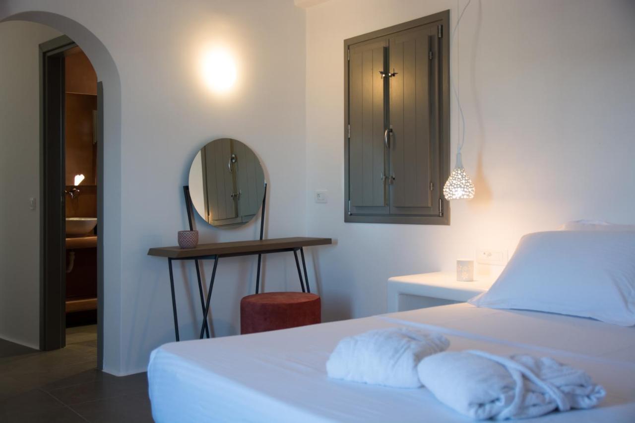 Amphitrite Suites Santorini Vóthon Eksteriør bilde