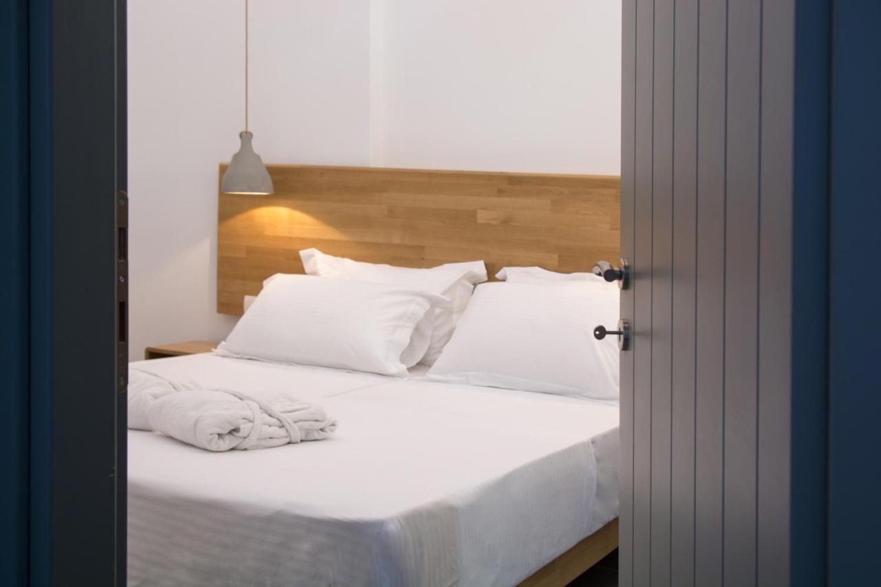 Amphitrite Suites Santorini Vóthon Eksteriør bilde