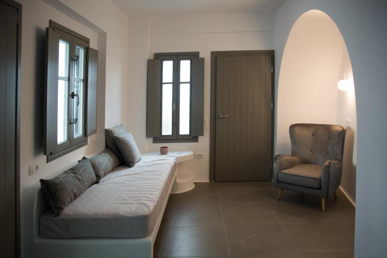 Amphitrite Suites Santorini Vóthon Eksteriør bilde