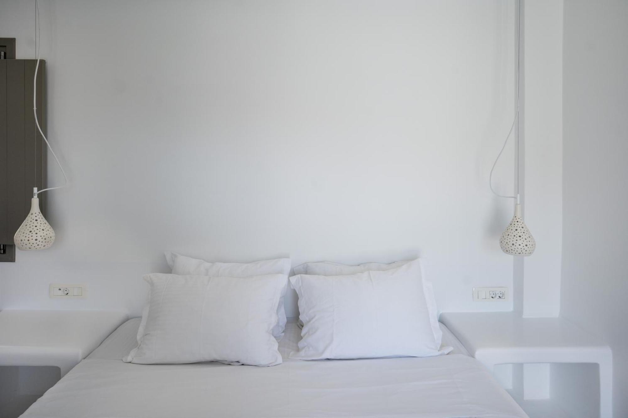 Amphitrite Suites Santorini Vóthon Eksteriør bilde
