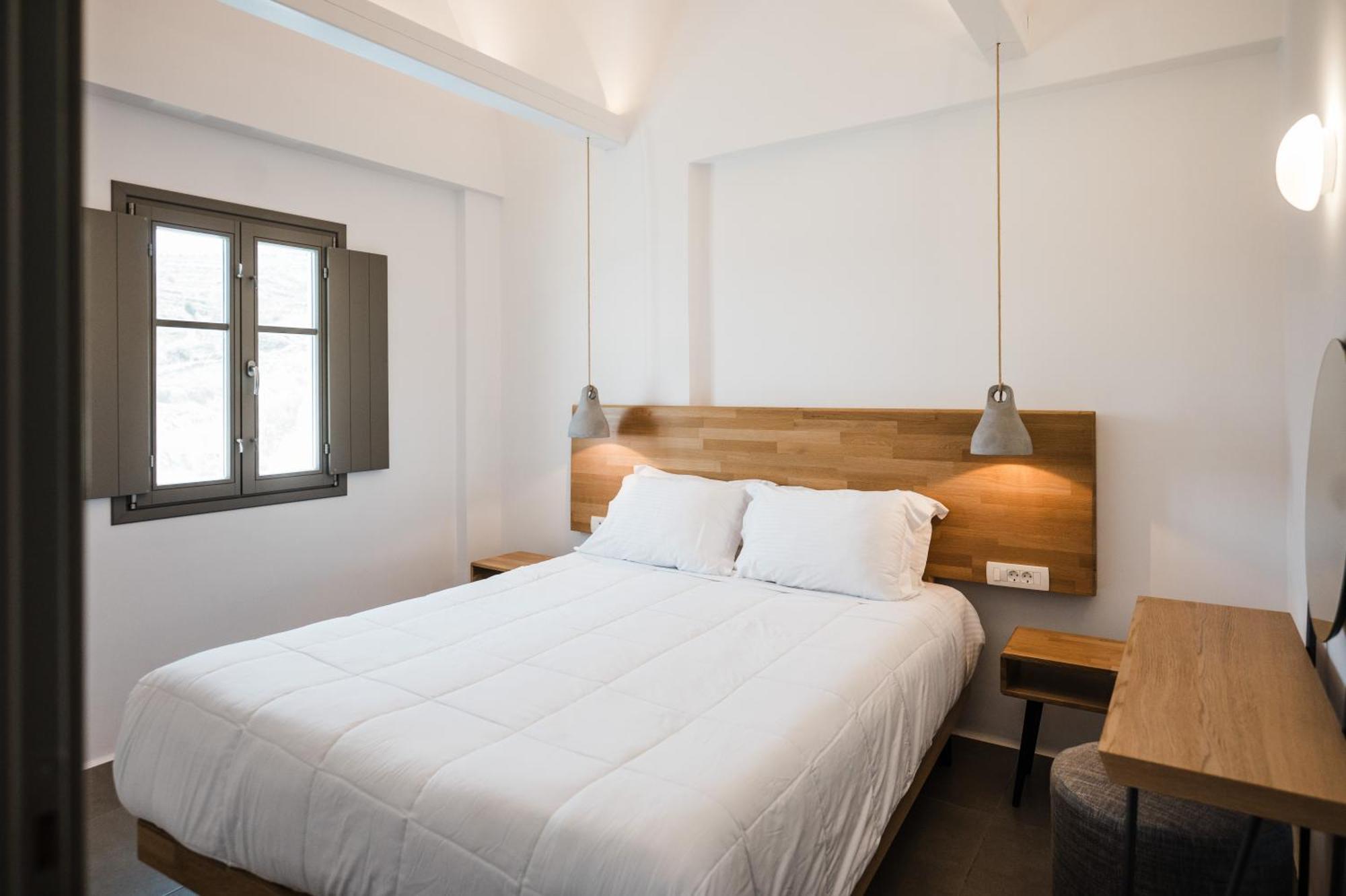 Amphitrite Suites Santorini Vóthon Eksteriør bilde