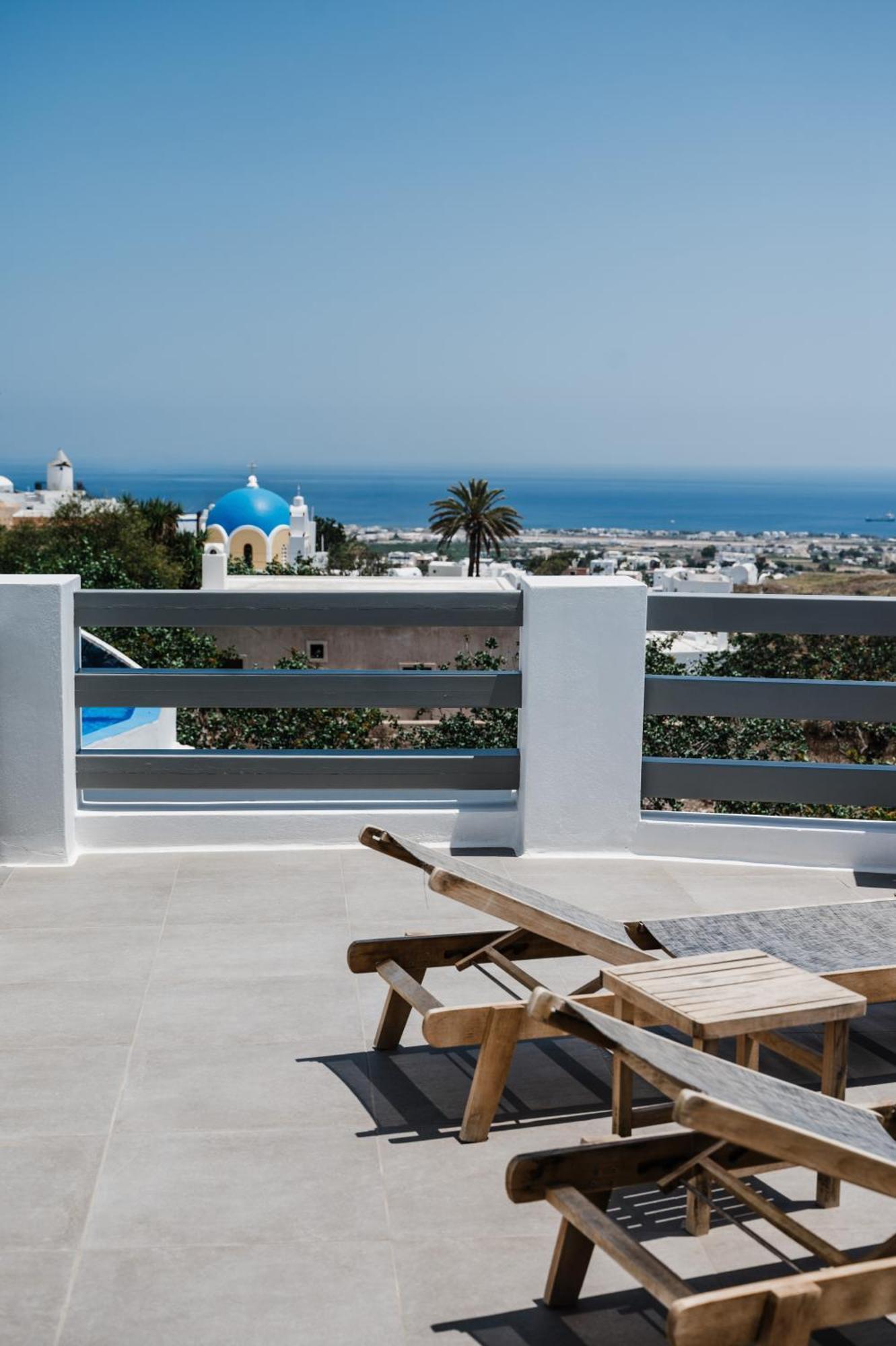 Amphitrite Suites Santorini Vóthon Eksteriør bilde