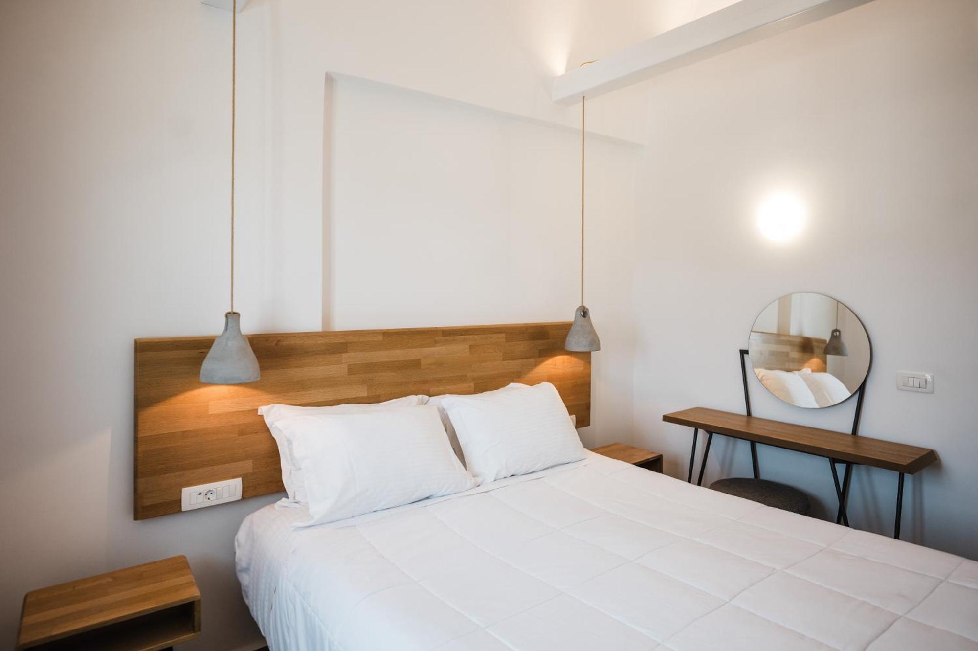 Amphitrite Suites Santorini Vóthon Rom bilde